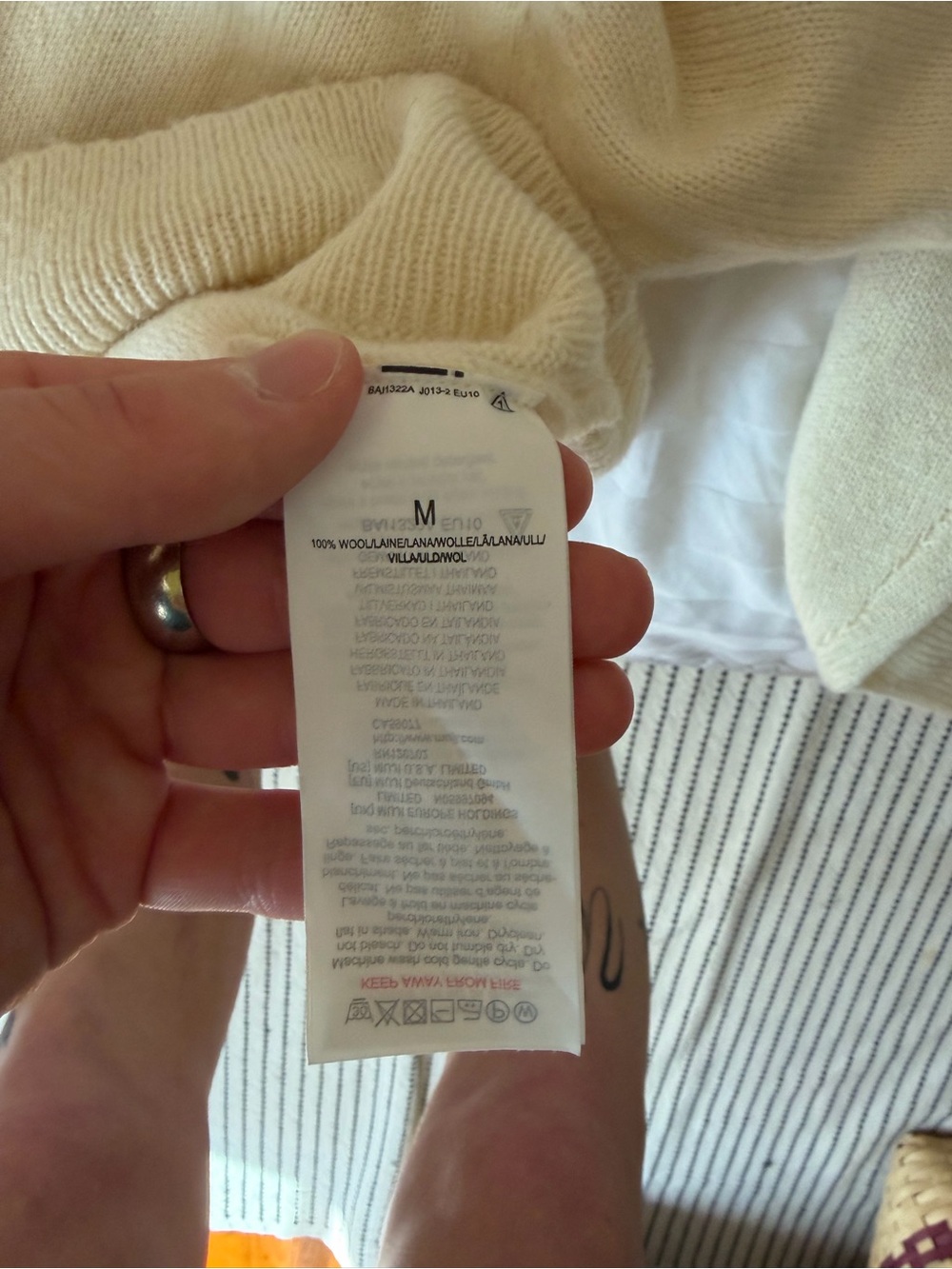 Muji Cream V-Neck Button-Front Sweater Cardigan - Picture 3 of 3